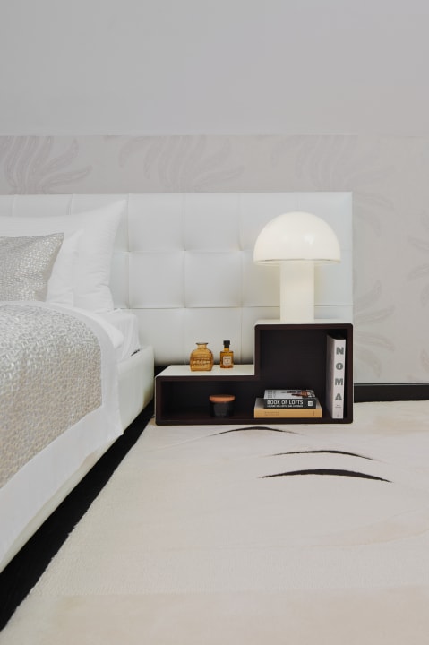 Zimmer Marmont Hotel