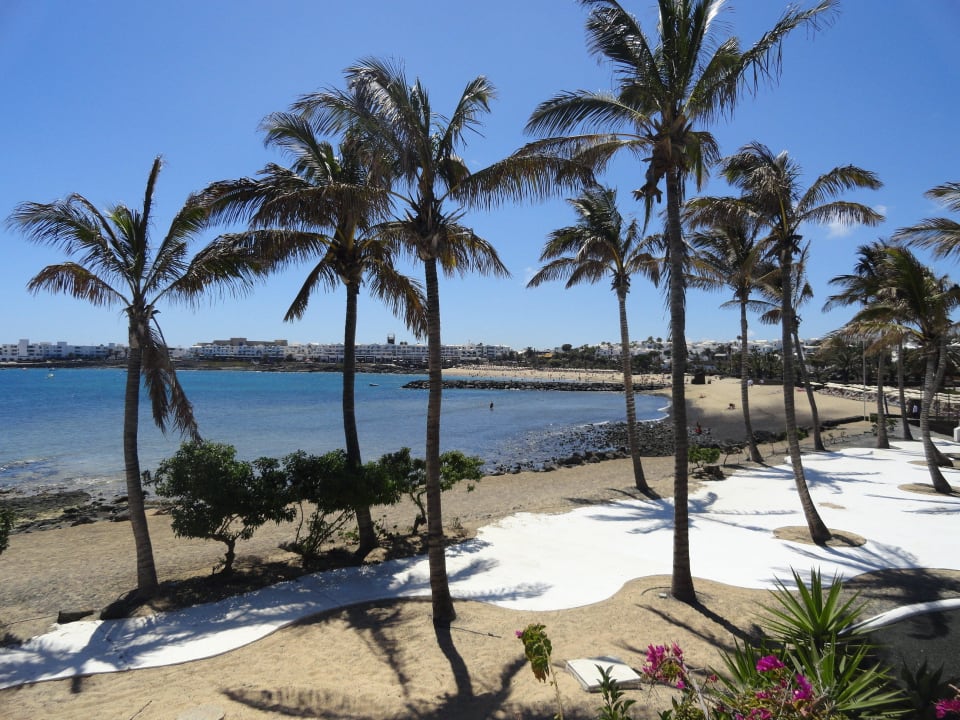 Strand vorm Hotel Paradisus by Meliá Salinas Lanzarote