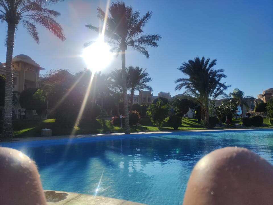 Pool Serenity Alpha Beach