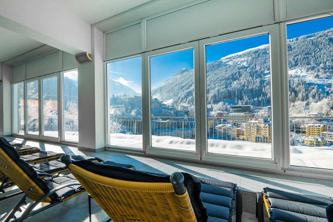 Pool Panorama Spa Lodges DAS.SCHILLER