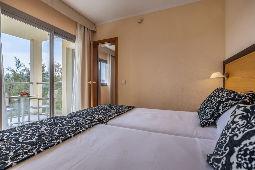 Zimmer Zafiro Tropic