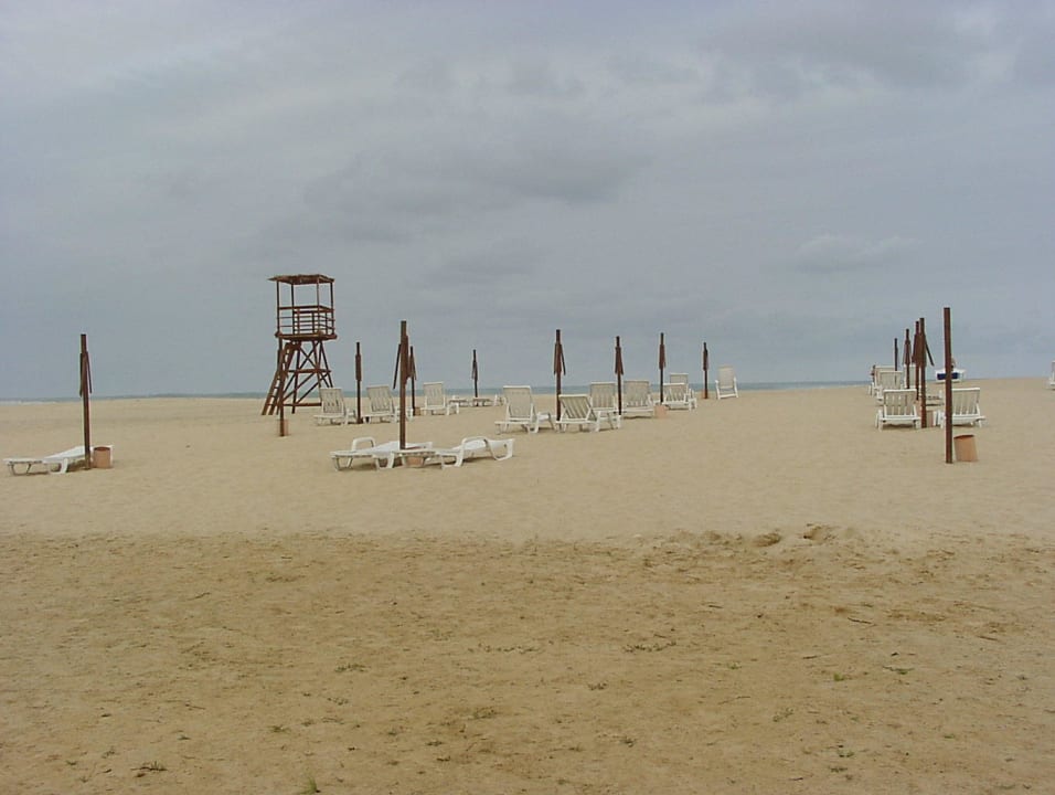 Friedhof der Sonnenschirme  Occidental Boa Vista Beach