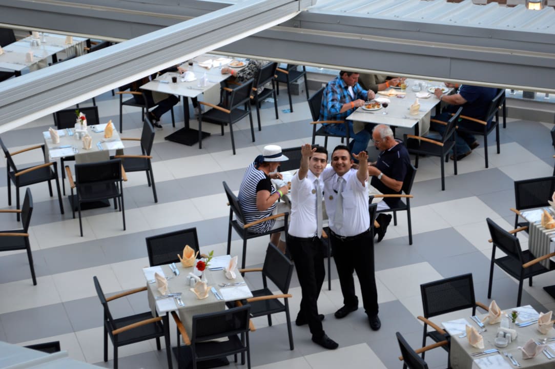 Die super Freunde Hotel Botanik Platinum