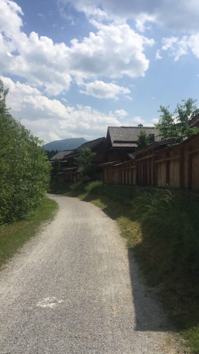 Außenansicht Feriendorf Holzleb'n