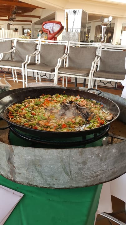 Paella-Party Hotel Riu Paraiso Lanzarote