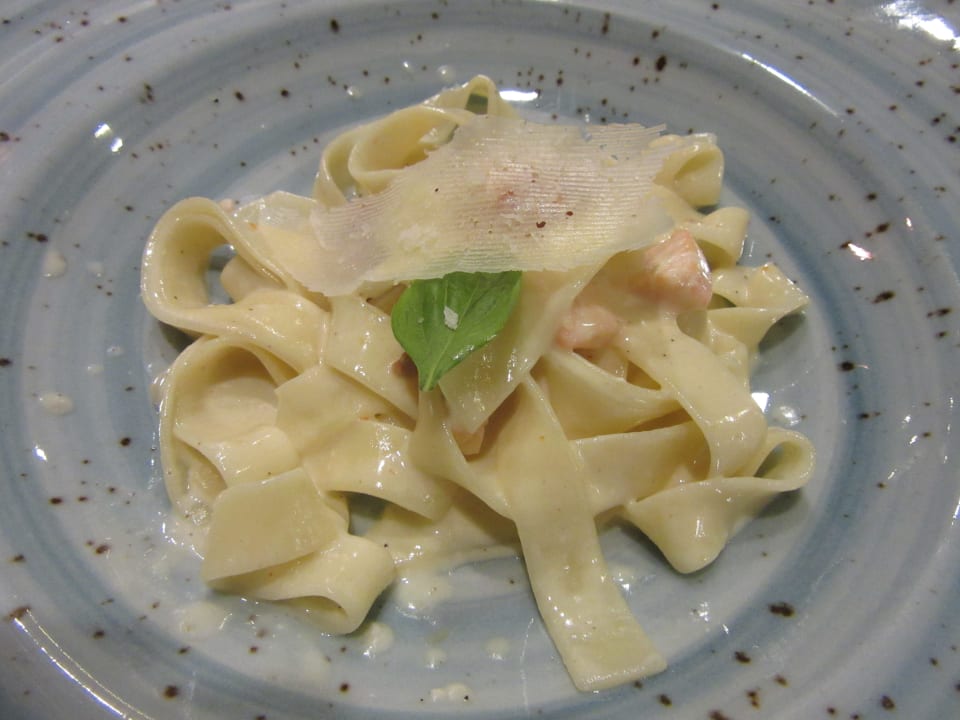 Gastro Lara Barut Collection