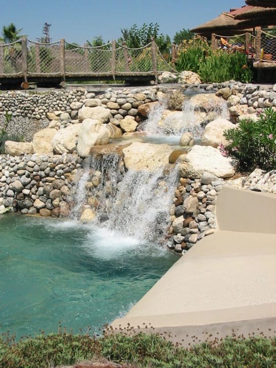 Amazon Water World Club Grand Side