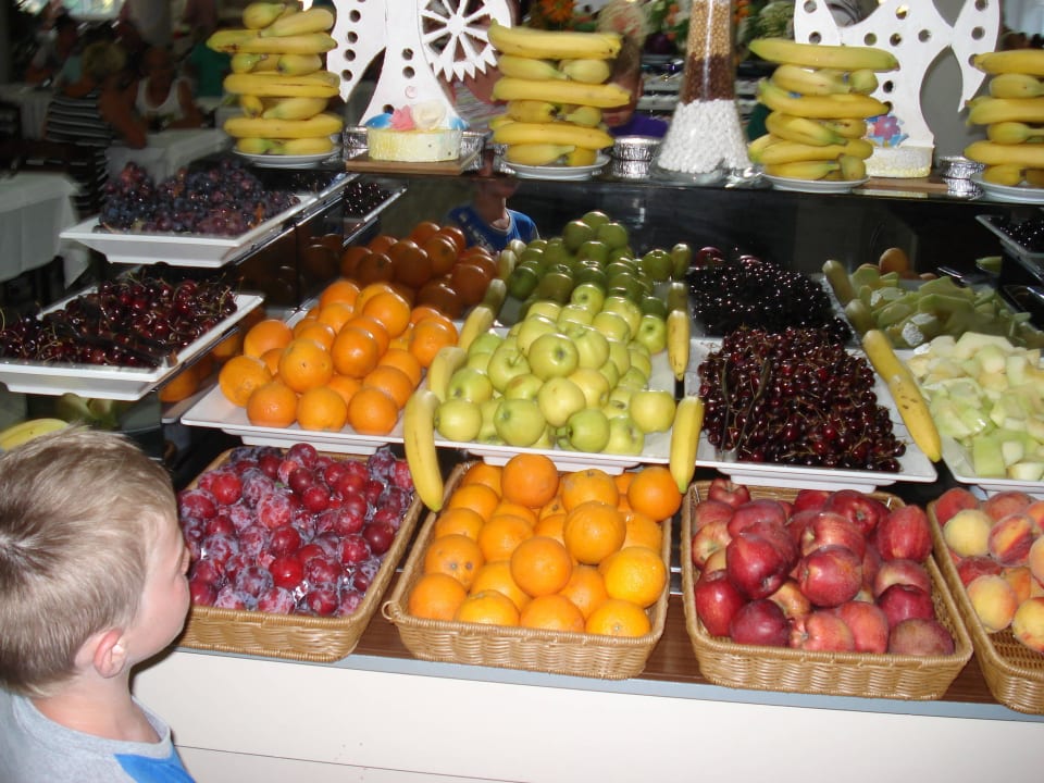 Ovoce Club Sidelya Hotel