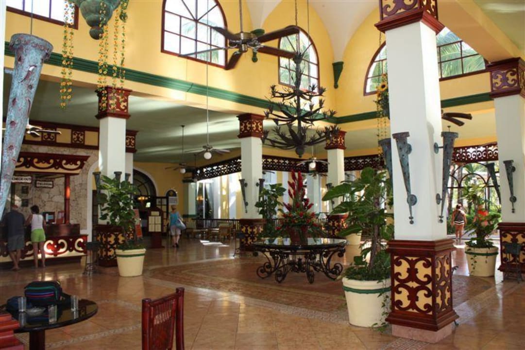 Lobby Hotel Riu Bambu