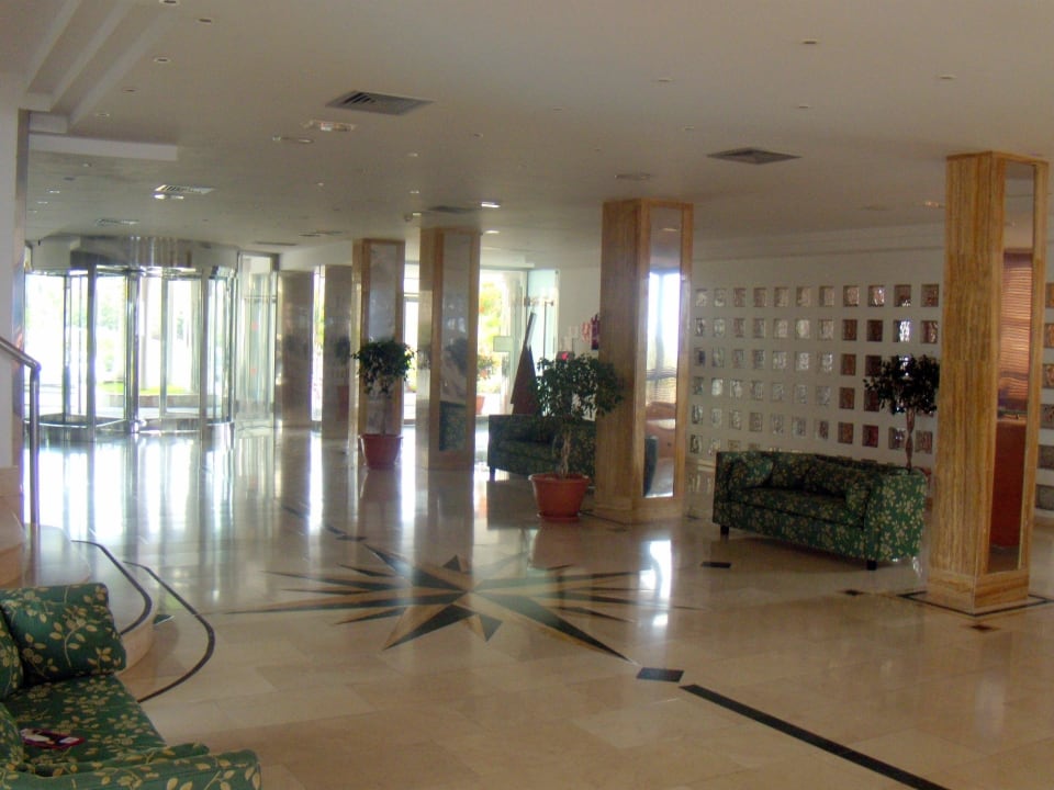 Eingangsbereich des Dorado Beach Hotels Bull Dorado Beach & Spa