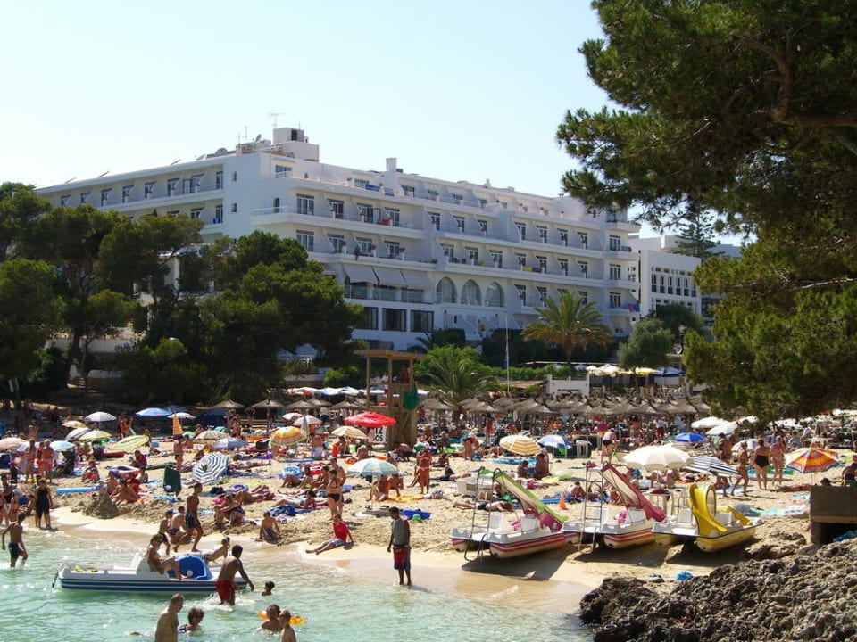 Hotel-Strand zur Hauptsaison Grupotel Rocador