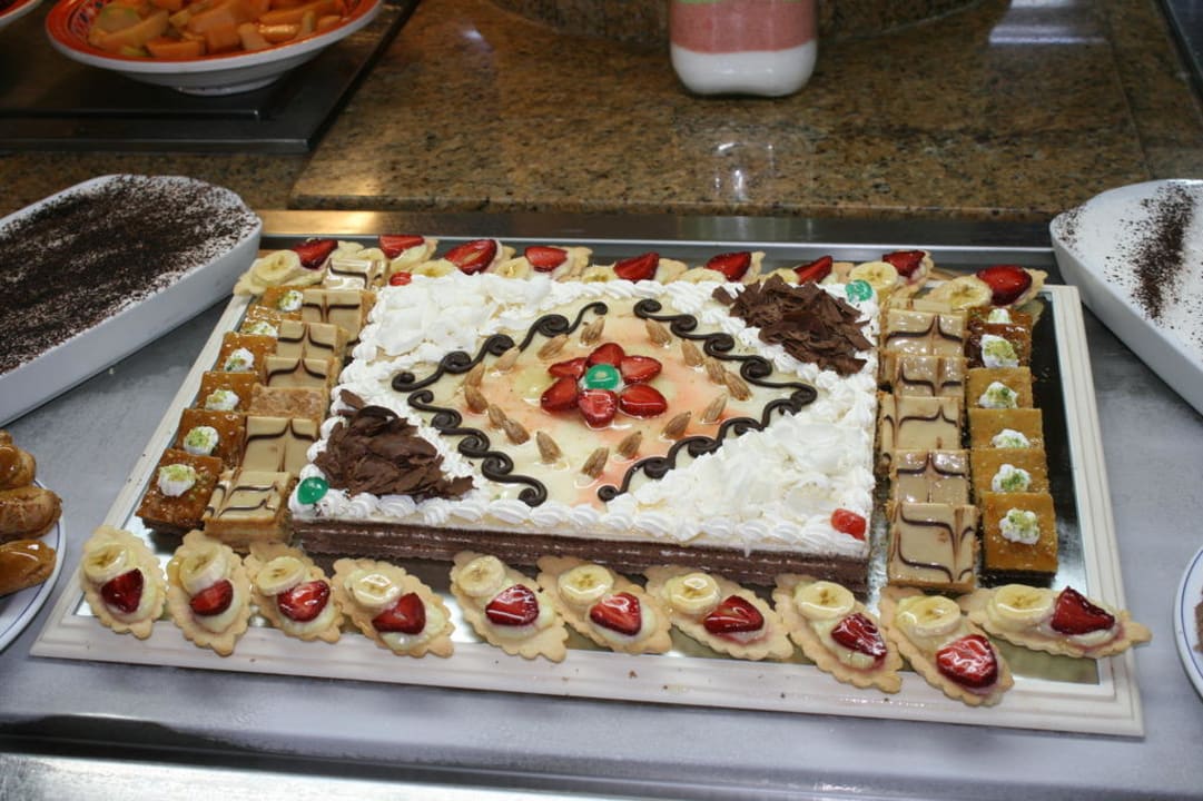 Lecker Dessertbuffet Sidi Mansour Resort & Spa