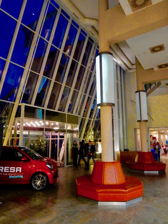 Lobby Mövenpick Hotel Münster