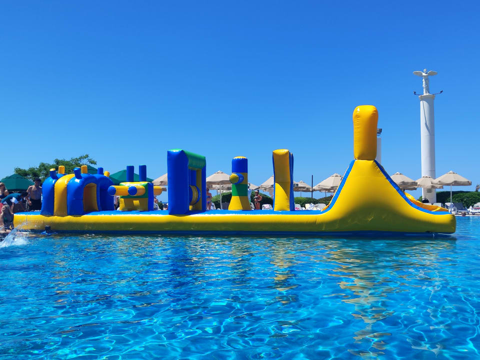 Pool Sunrise Resort Hotel