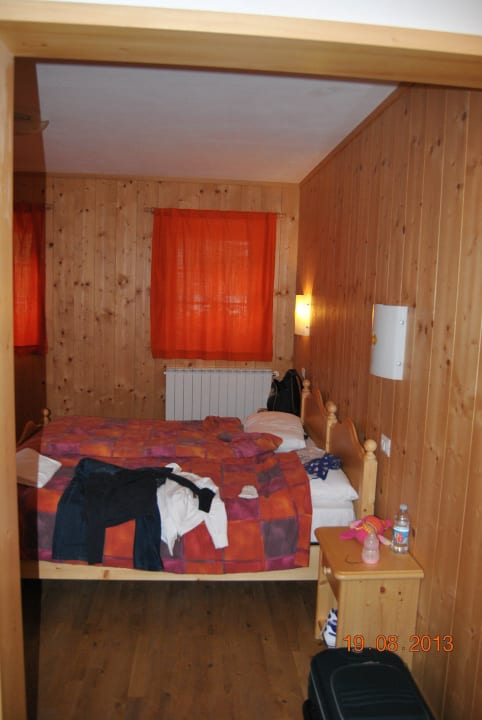 Interno camera (dependance)  Albergo Aalts Dorf