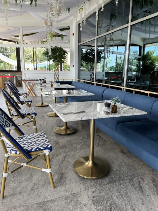 Gastro Rubi Platinum Sign