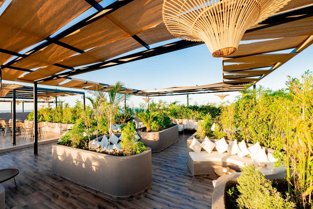 Gastro Sentido Naga Bay