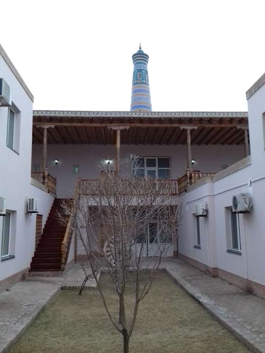 Gartenanlage Hotel Malika Kheivak