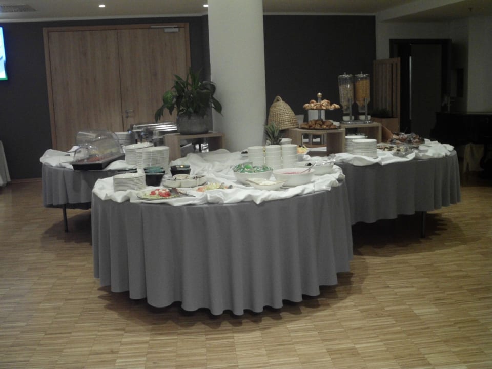 Frühstück Hotel Academia