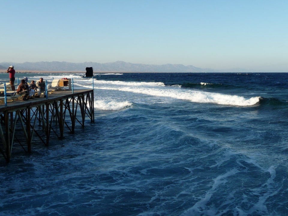 Plattform am Ende des Stegs Pickalbatros Royal Moderna Resort-Sharm El Sheikh