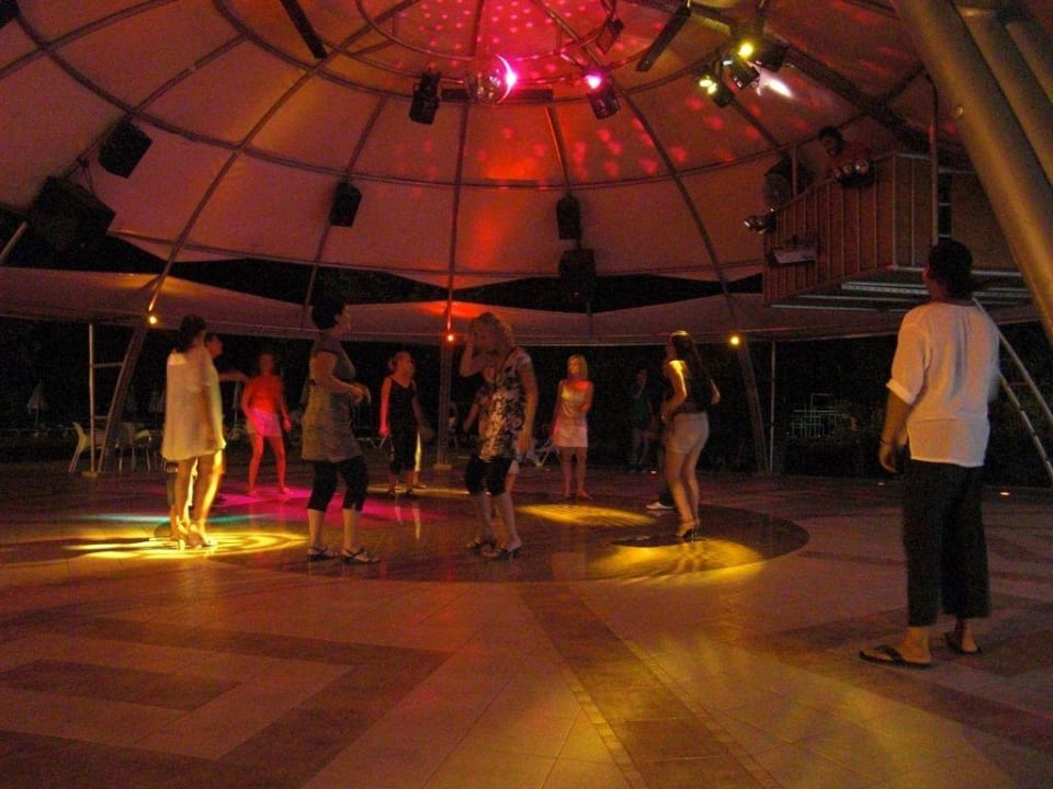 Disco Ulusoy Kemer Holiday Club