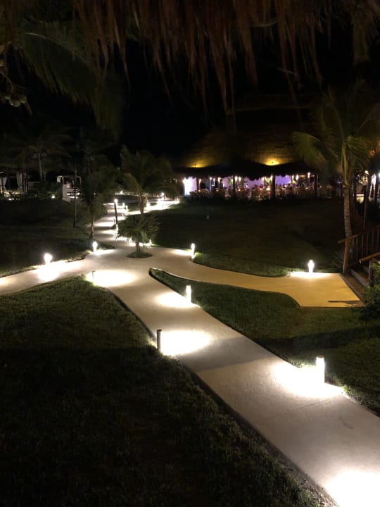 Gartenanlage Akumal Bay Beach & Wellness Resort