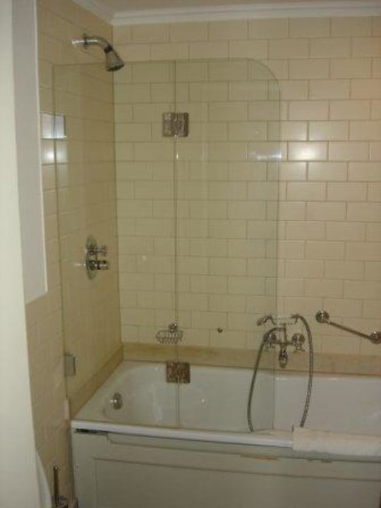 Dusche Parkhotel Quellenhof Aachen