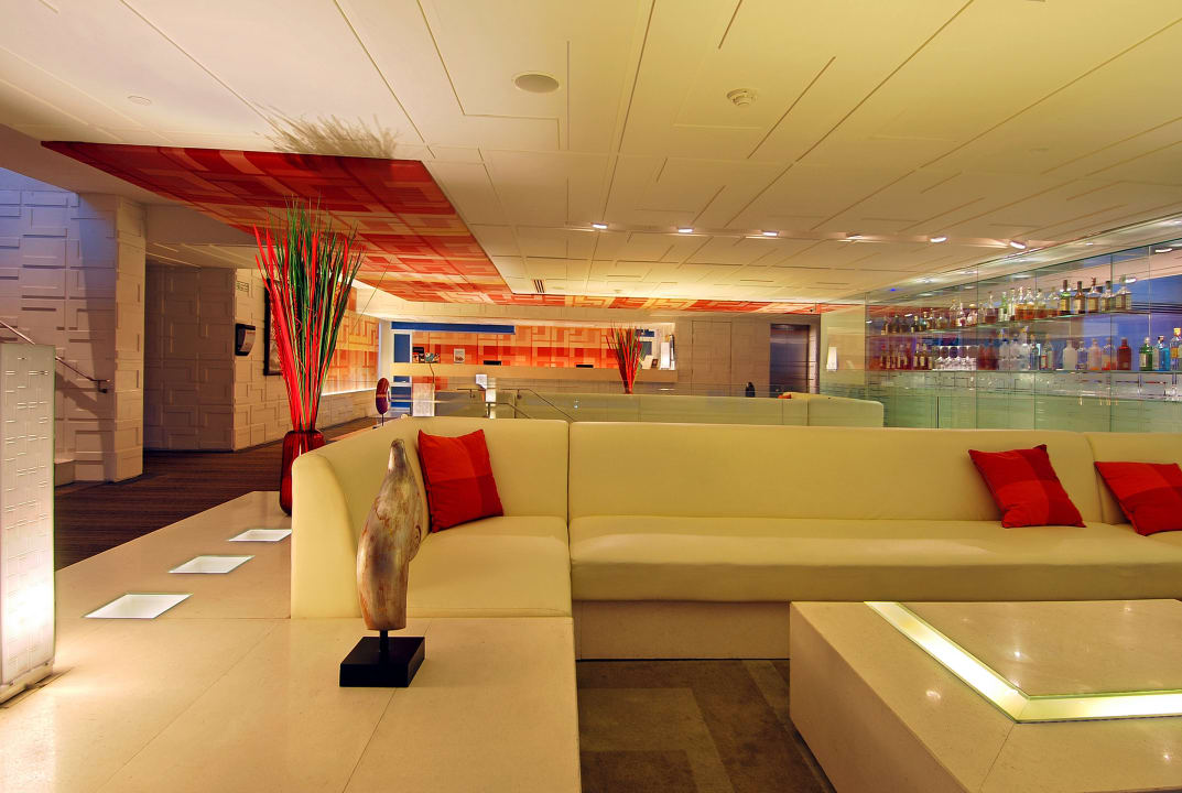 Lobby Hotel Le Fenix Sukhumvit