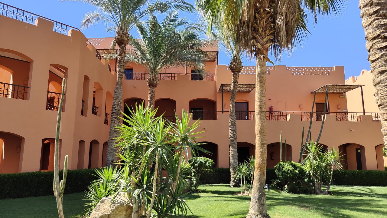 Außenansicht Jaz Makadi Oasis Resort