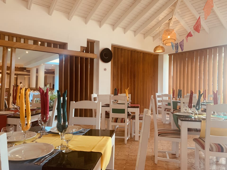 Gastro Viva Tangerine by Wyndham - All Inclusive Resort