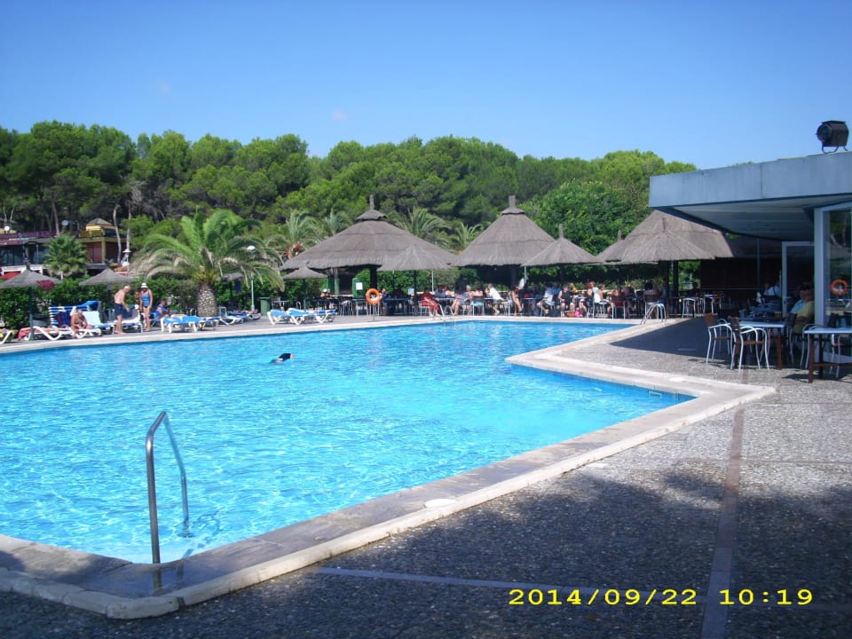 Schöne Poolanlage Hotel Vibra Beverly Playa