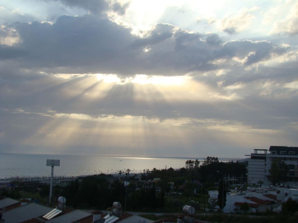 Wolken und Sonne Side Sun Hotel