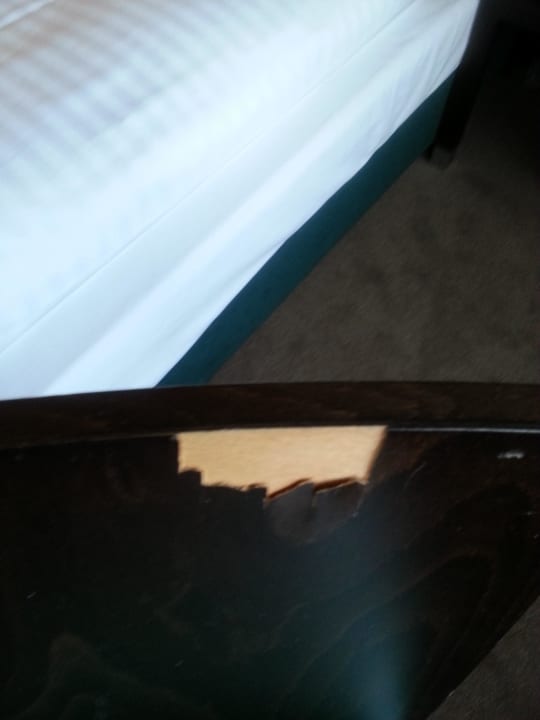 Stuhllehne wurde nicht ausgetauscht Flemings Hotel Wien-Stadthalle