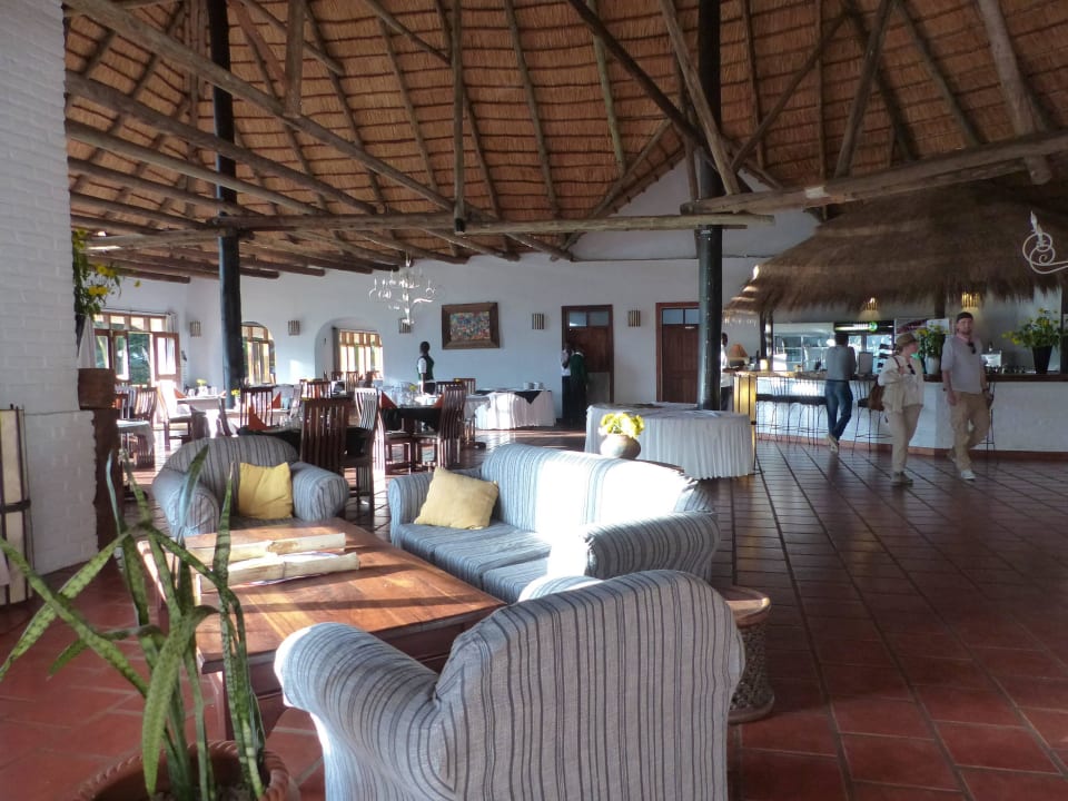 Und Sitzecken im Innenbereich Ngorongoro Farm House