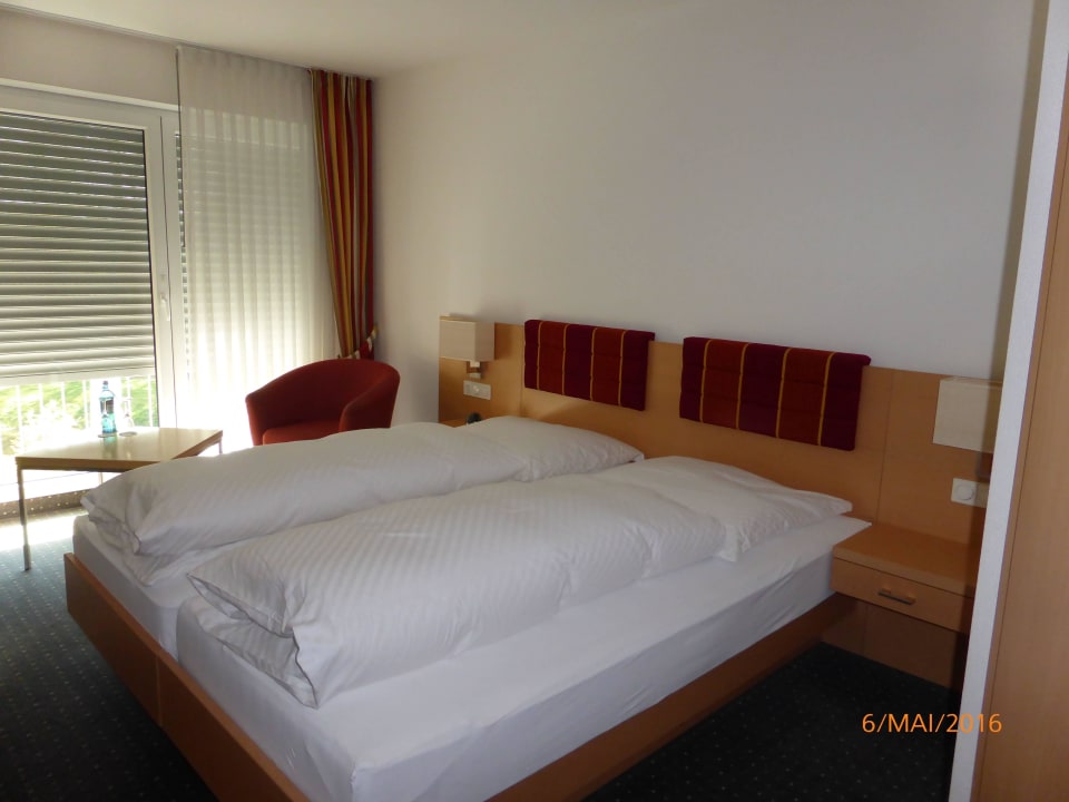 Unser Zimmer zum Garten gelegen Hotel Gasthof Driland