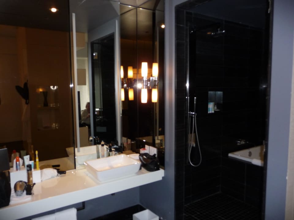 Das z.T. offene Badezimmer Hyatt Centric Wall Street New York