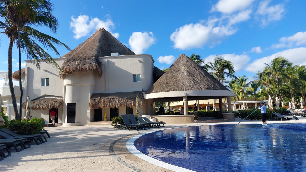 Pool Catalonia Playa Maroma