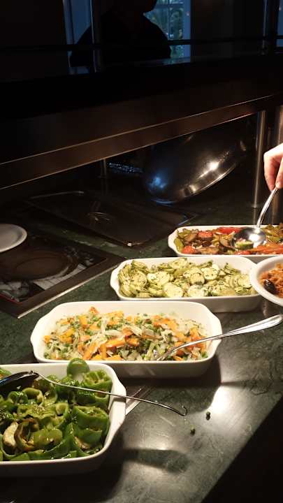 Verschiedene Salate  Mahdia Beach & Aquapark