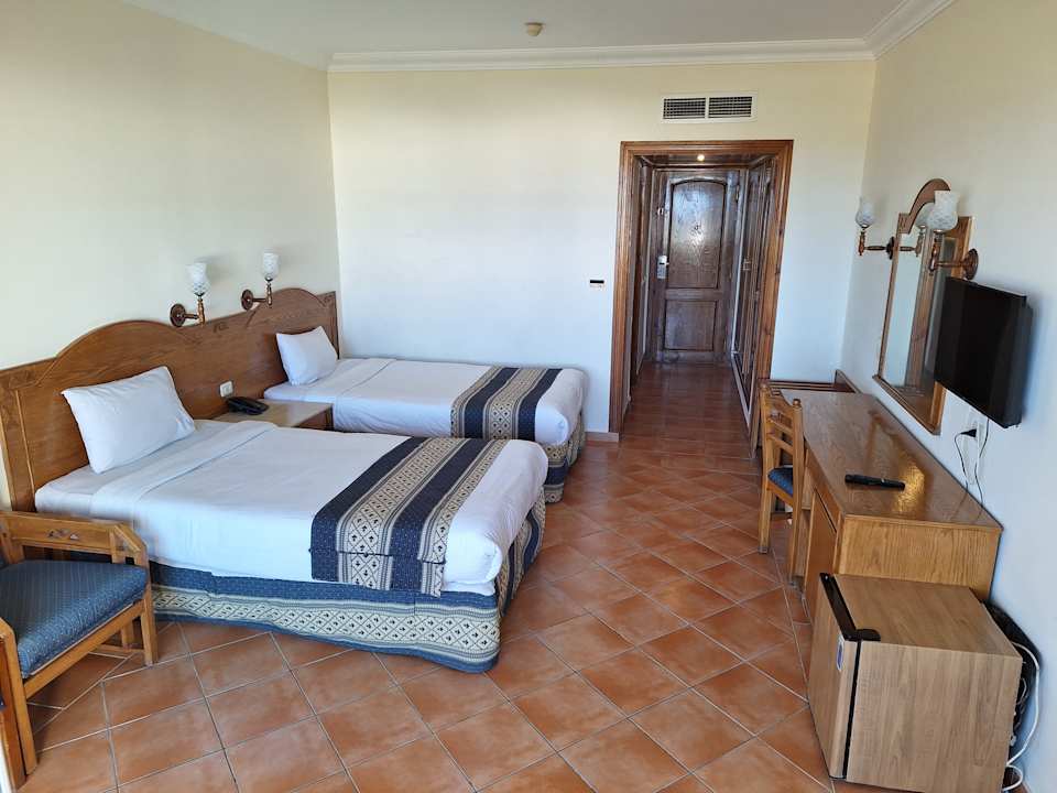 Zimmer Bliss Nada Beach Resort