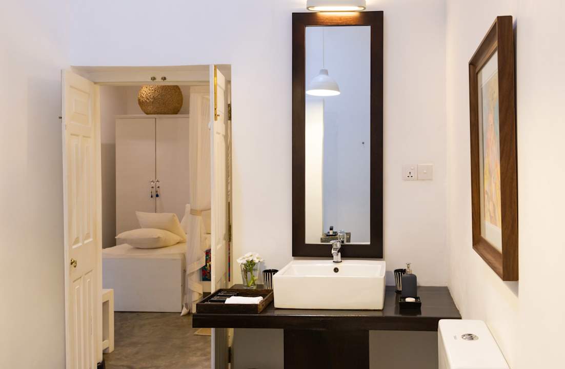 Zimmer Taru Villas, 906- Hikkaduwa