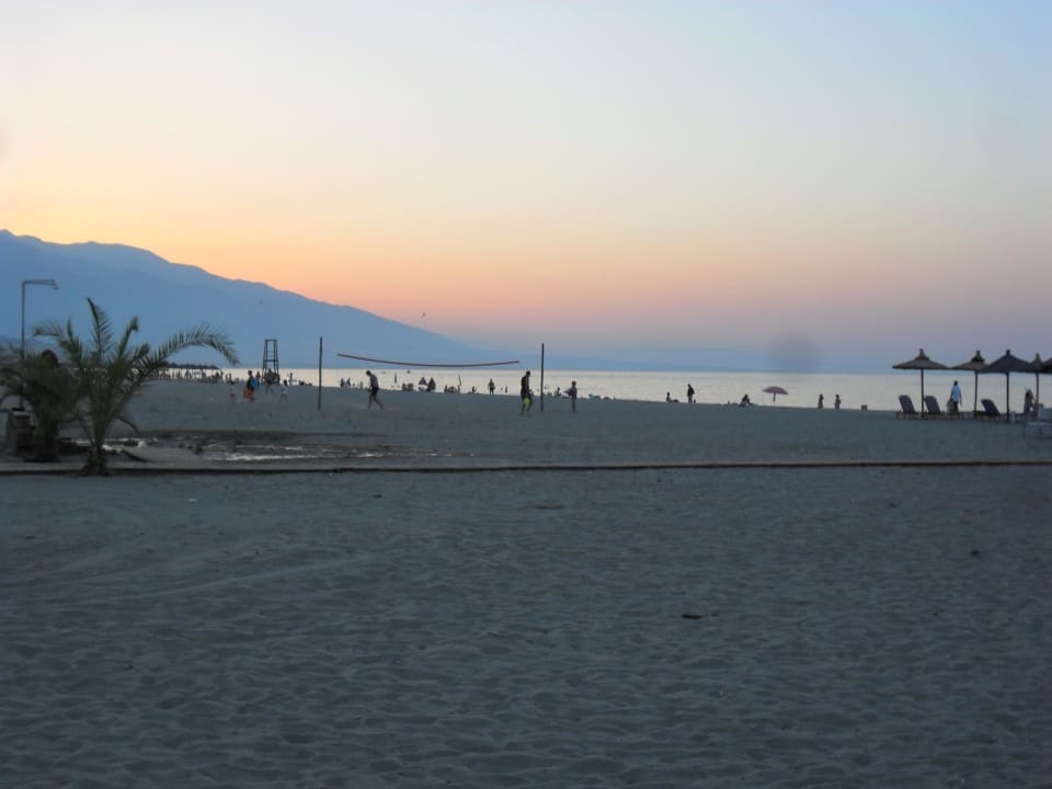 Strand am Abend Evilion Sea & Sun Hotel