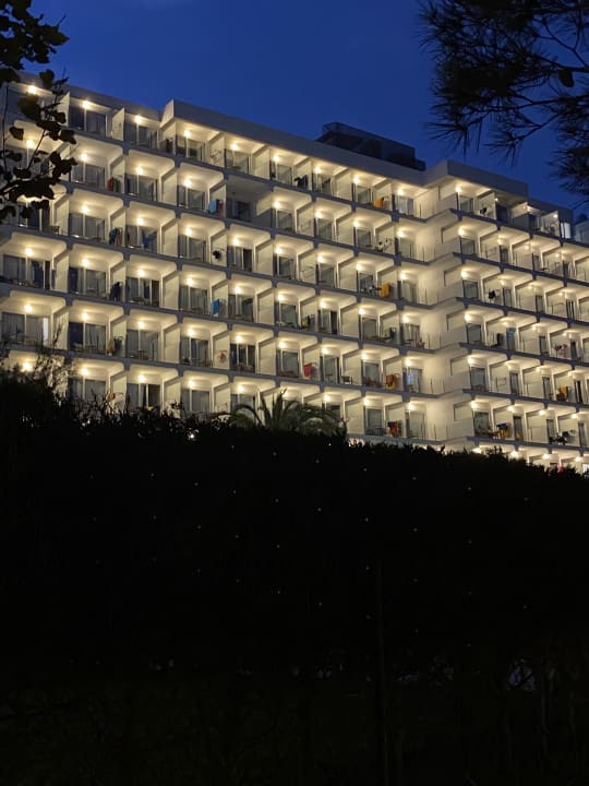 Außenansicht Universal Hotel Castell Royal