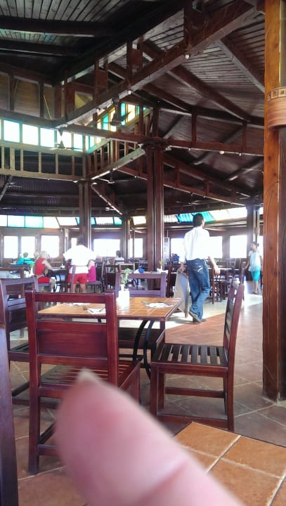 Restaurand Laguna Beach Marsa Resort