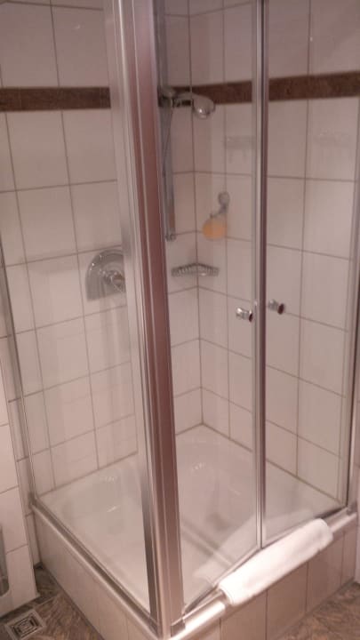 Dusche Hotel Fasanerie