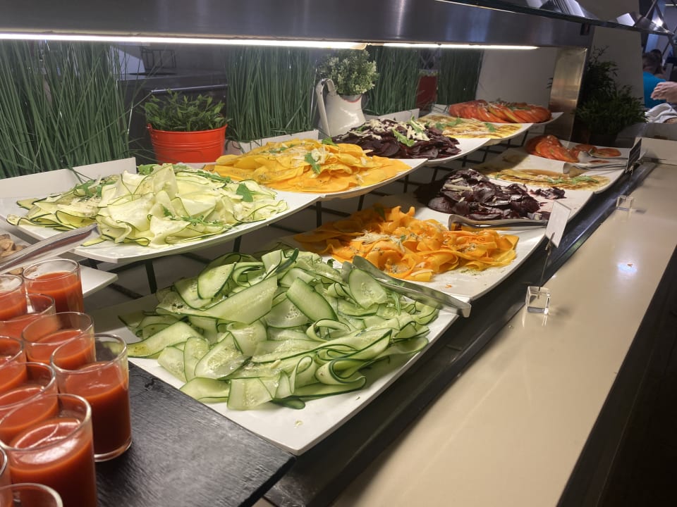 Gastro BG Tonga Tower Design Hotel & Suites