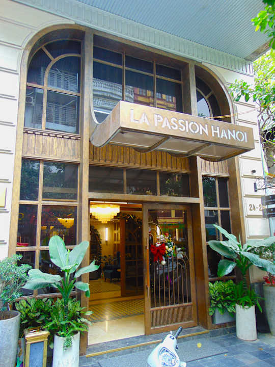 Außenansicht La Passion Hanoi Hotel & Spa