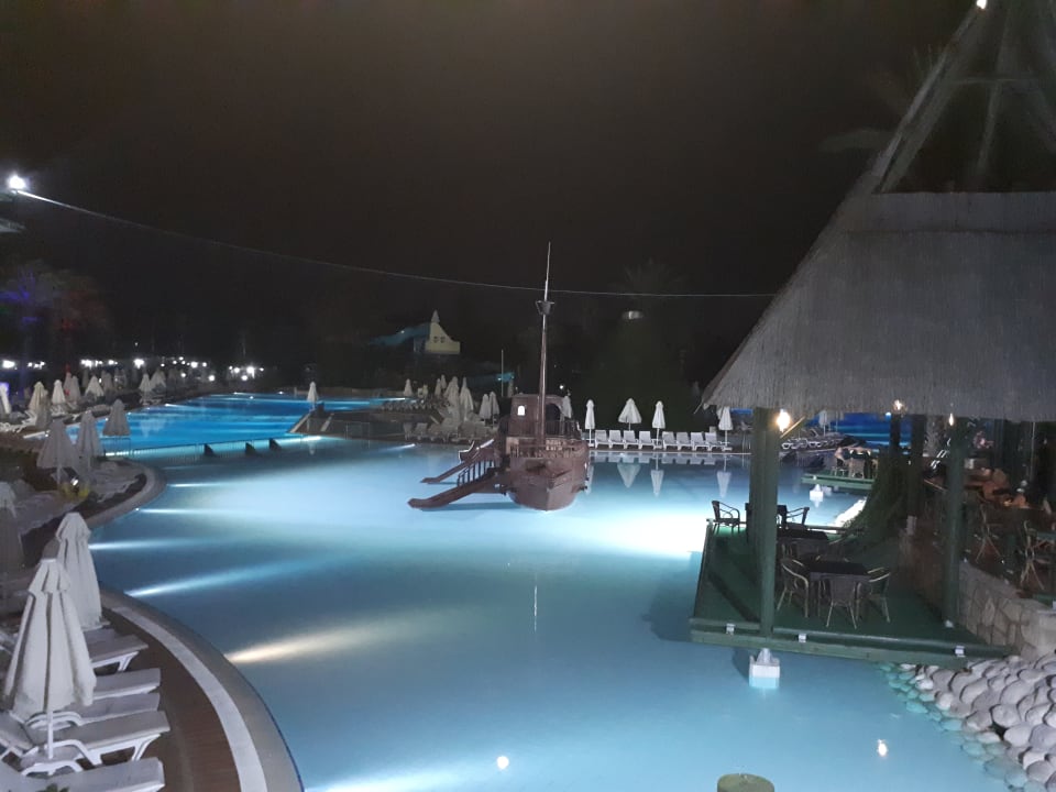 Pool AQI Pegasos World