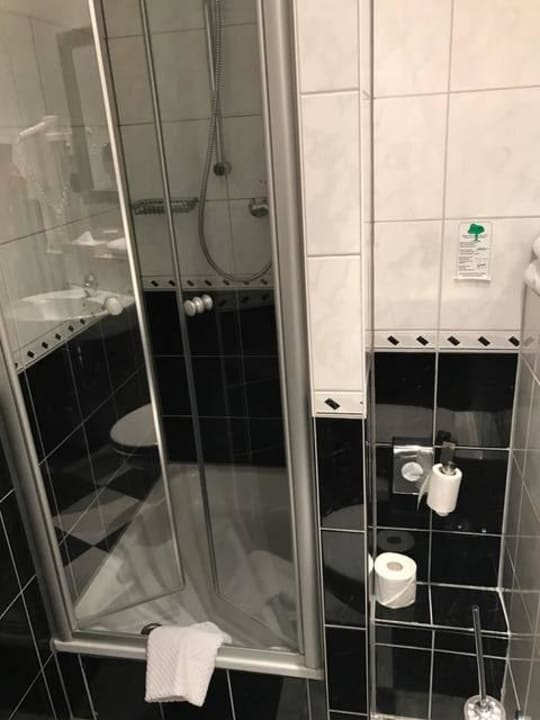 Das Zimmer Hotel Villa Toskana