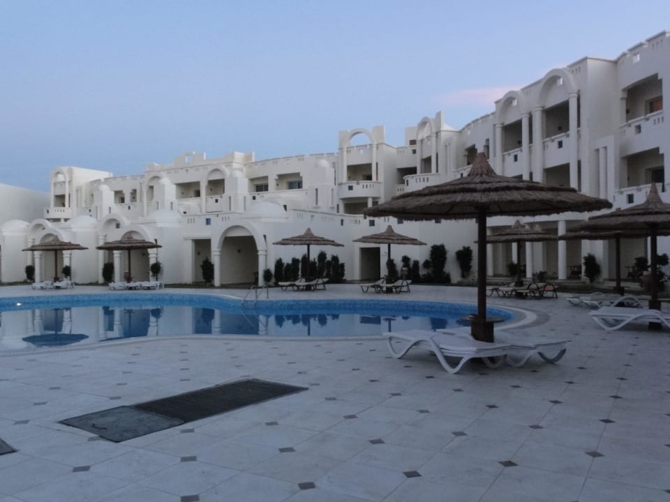 Hübsches kleines Hotel direkt am Strand Coral Sun Beach