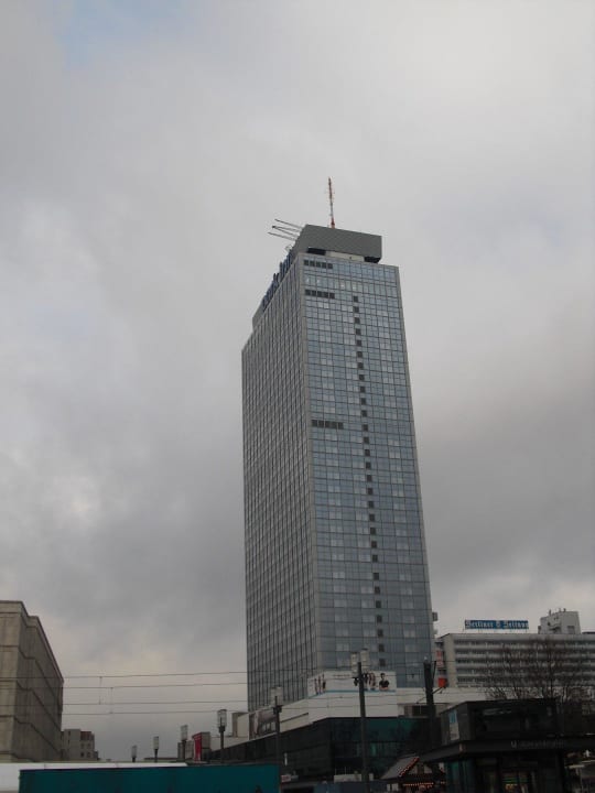 Vom Alexanderplatz aus Park Inn by Radisson Berlin Alexanderplatz